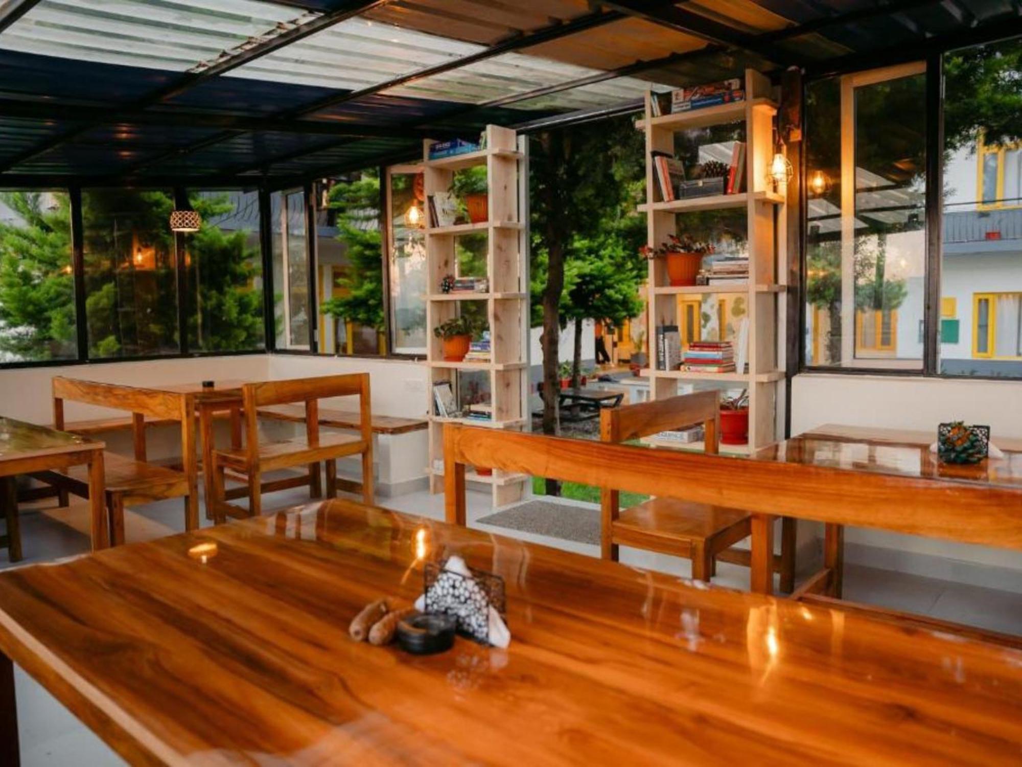The Hosteller Bir Kültér fotó